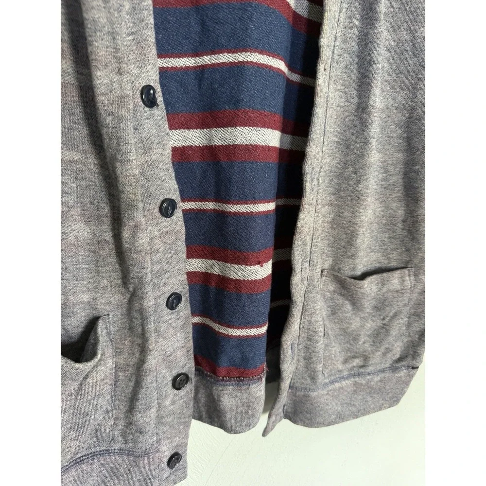 On The Byas button-front cardigan contrasting striped interior lining L grandpa